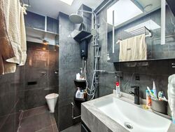 Telok Blangah Crescent (Bukit Merah), HDB Executive #583916391